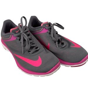 Nike Women’s Running FS Lite Run 3 Gray Pink Size 8 Sneaker Athletic Shoes